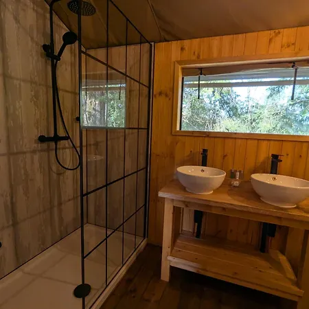 Windermere - Safari Luxury tent *